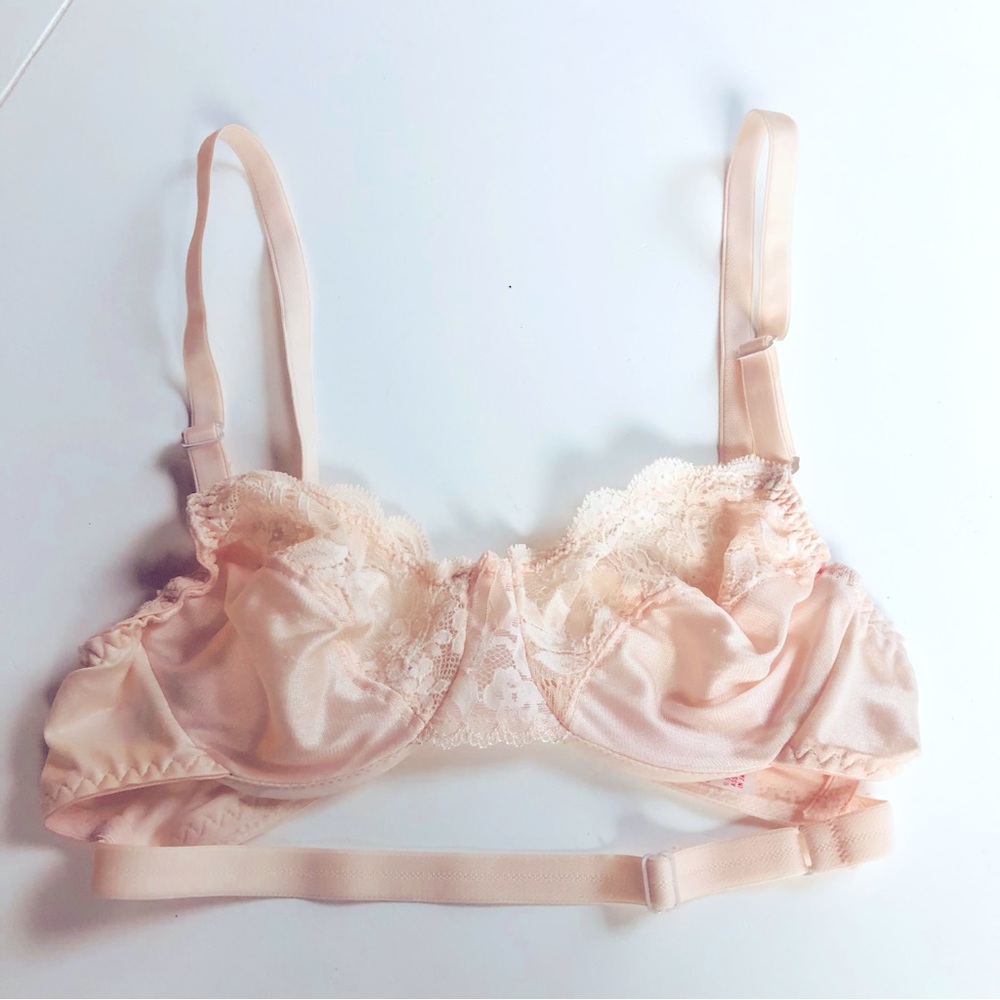 Vintage Fleur de lace by smoothie peach 🍑 bra sheer lace 34B lingerie